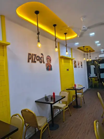 Pizjo Cafe Interior